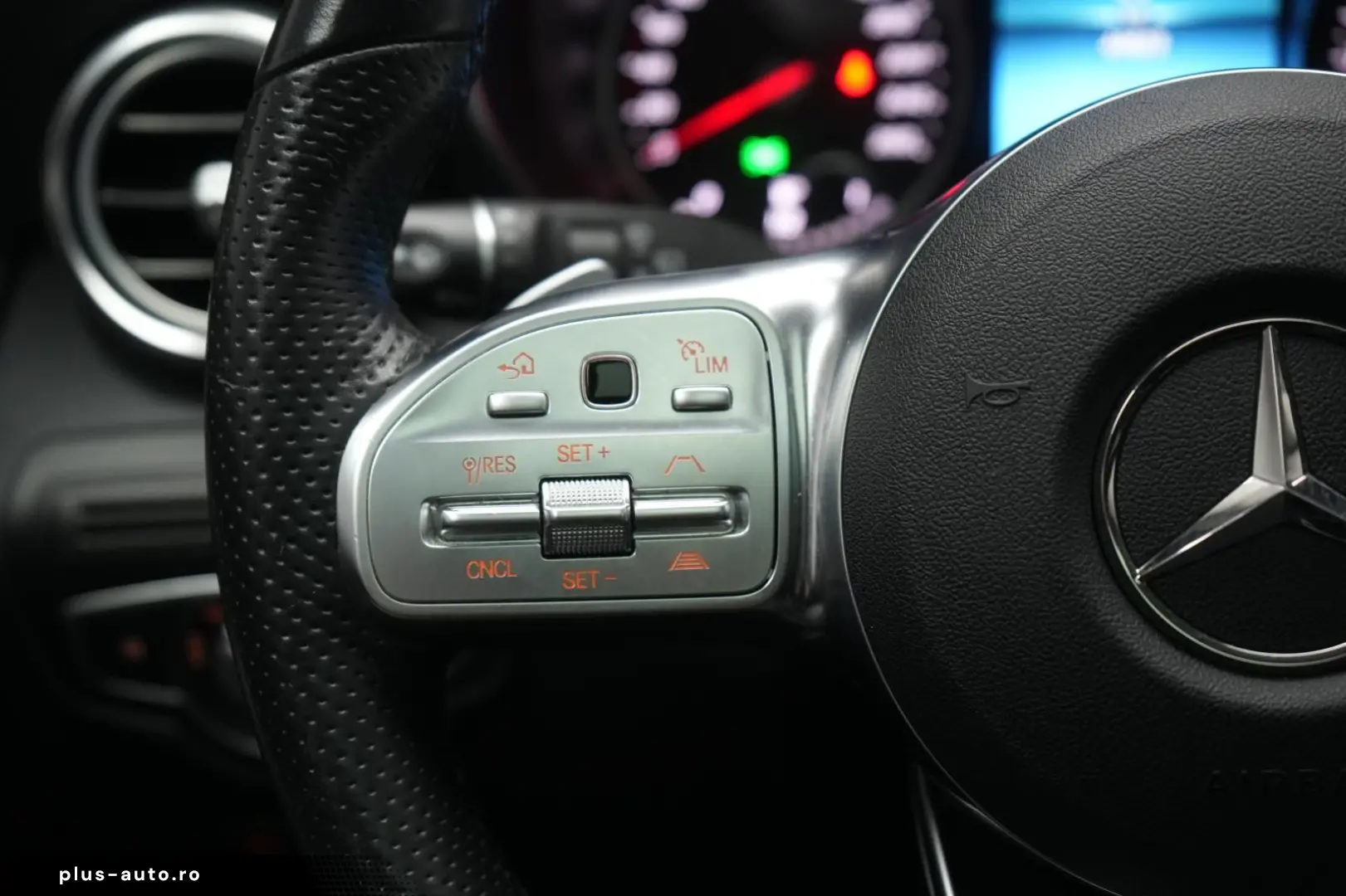 GLC 200 4Matic 9G-Tronic AMG Distronic Kamera Pa