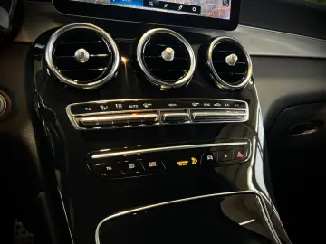 GLC 220 d 4Matic AMG-LINE WIDESCREEN 1.HAND