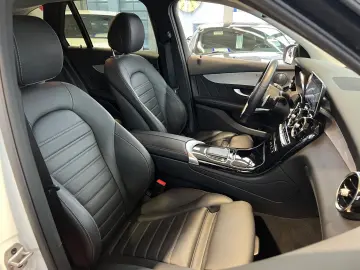 GLC 220 d 4Matic AMG-LINE WIDESCREEN 1.HAND