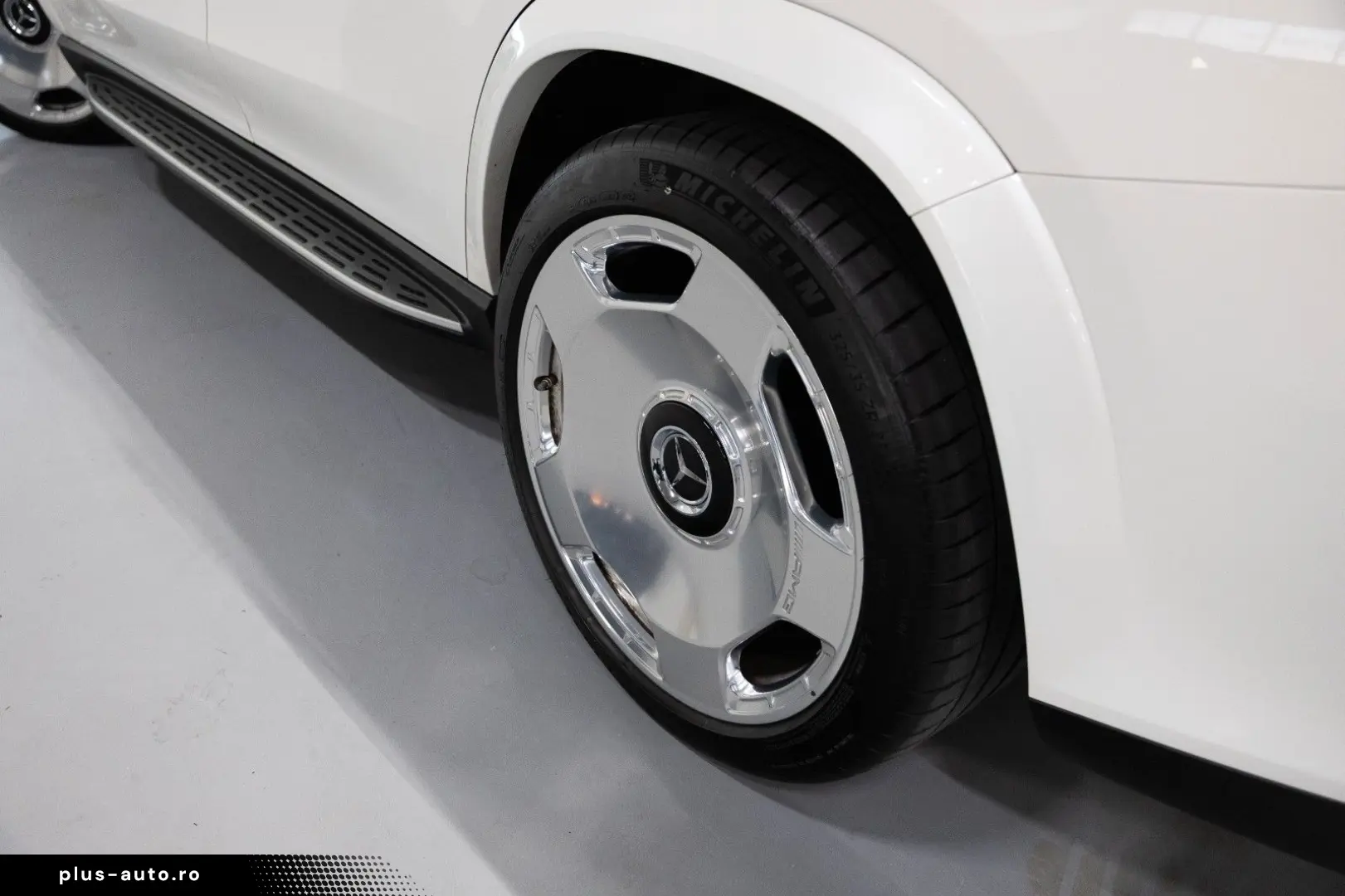 GLS 63 AMG TV 4xMASSAGE 4D BURM CARBON 23 7SEATS