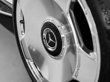 GLS 63 AMG TV 4xMASSAGE 4D BURM CARBON 23 7SEATS