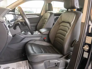 Volkswagen Touareg 3.0 TDI 4Motion