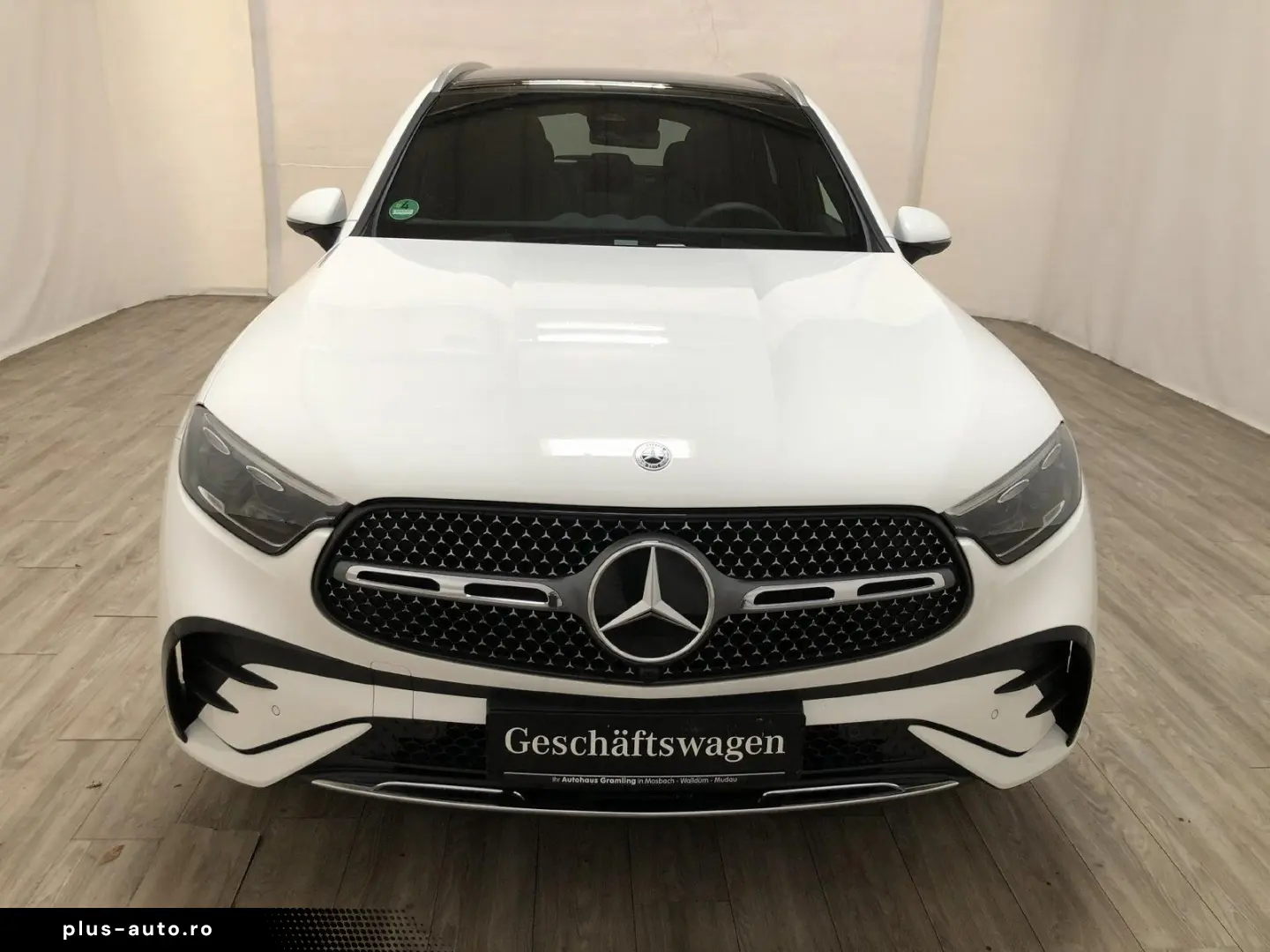 GLC 220 d 4M AMG  Kamera AHK Pano DIGITAL LIGHT
