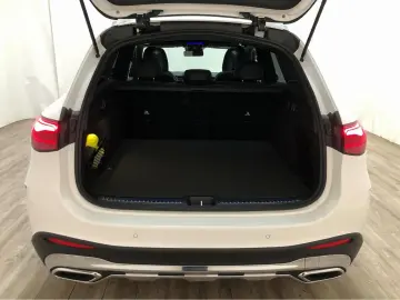 GLC 220 d 4M AMG  Kamera AHK Pano DIGITAL LIGHT