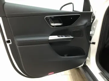 GLC 220 d 4M AMG  Kamera AHK Pano DIGITAL LIGHT