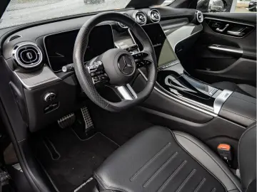 GLC 200 4M AMG Sport Advanced  AHK LED Pano Navi