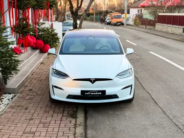 Tesla Model X Long Range