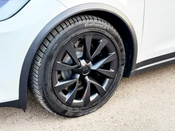 Tesla Model X Long Range