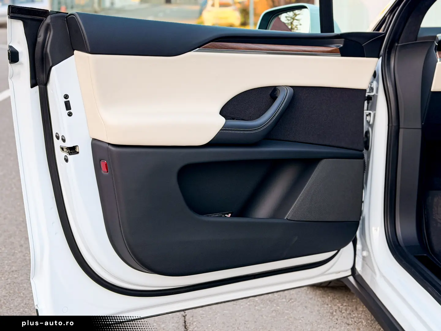 Tesla Model X Long Range