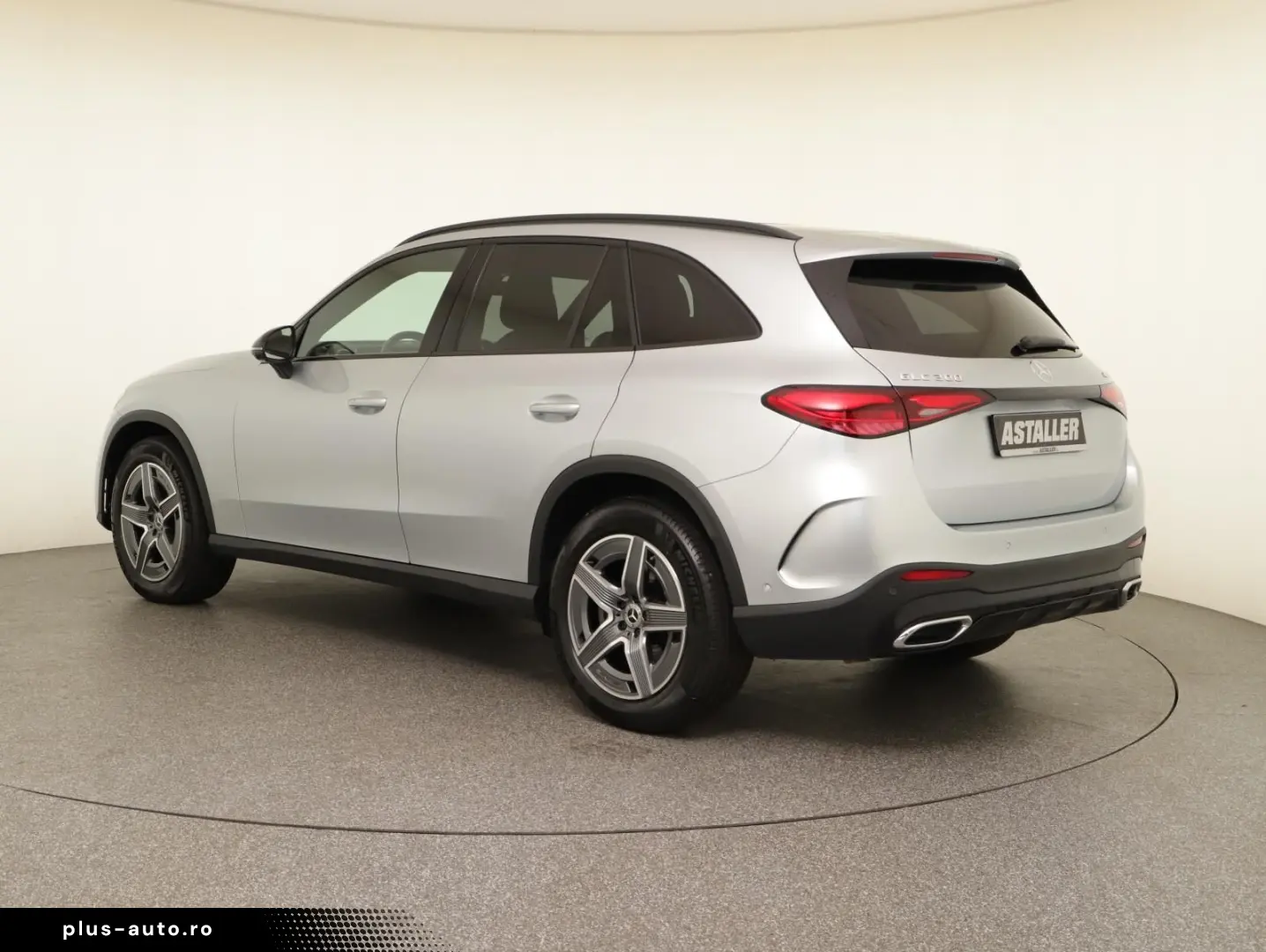 GLC 300 4M AMG Line 2x Prem HUD Night Pano 360