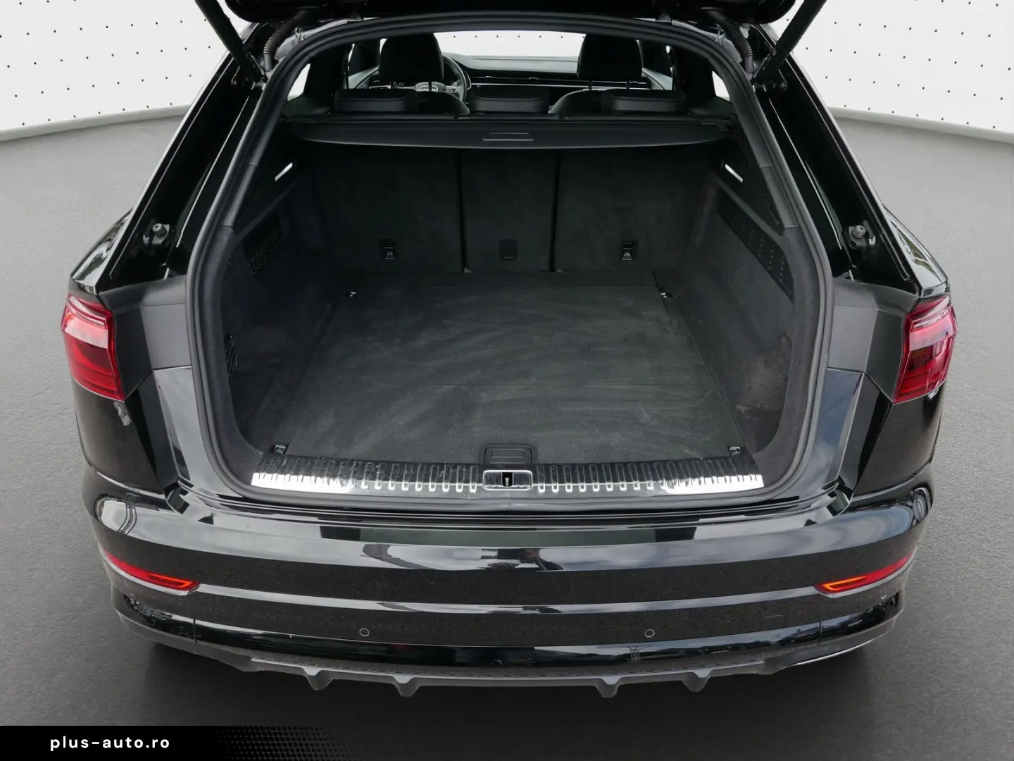 Q8 55 TFSI qu. S line (Ext) AHK Matrix HuD Air