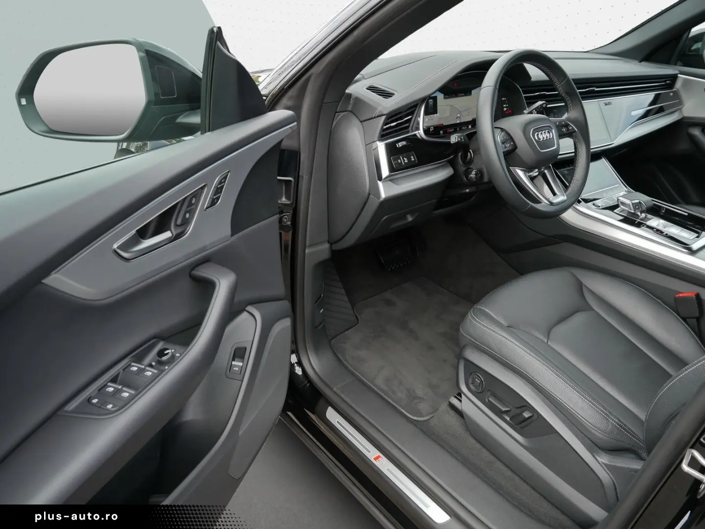 Q8 55 TFSI qu. S line (Ext) AHK Matrix HuD Air