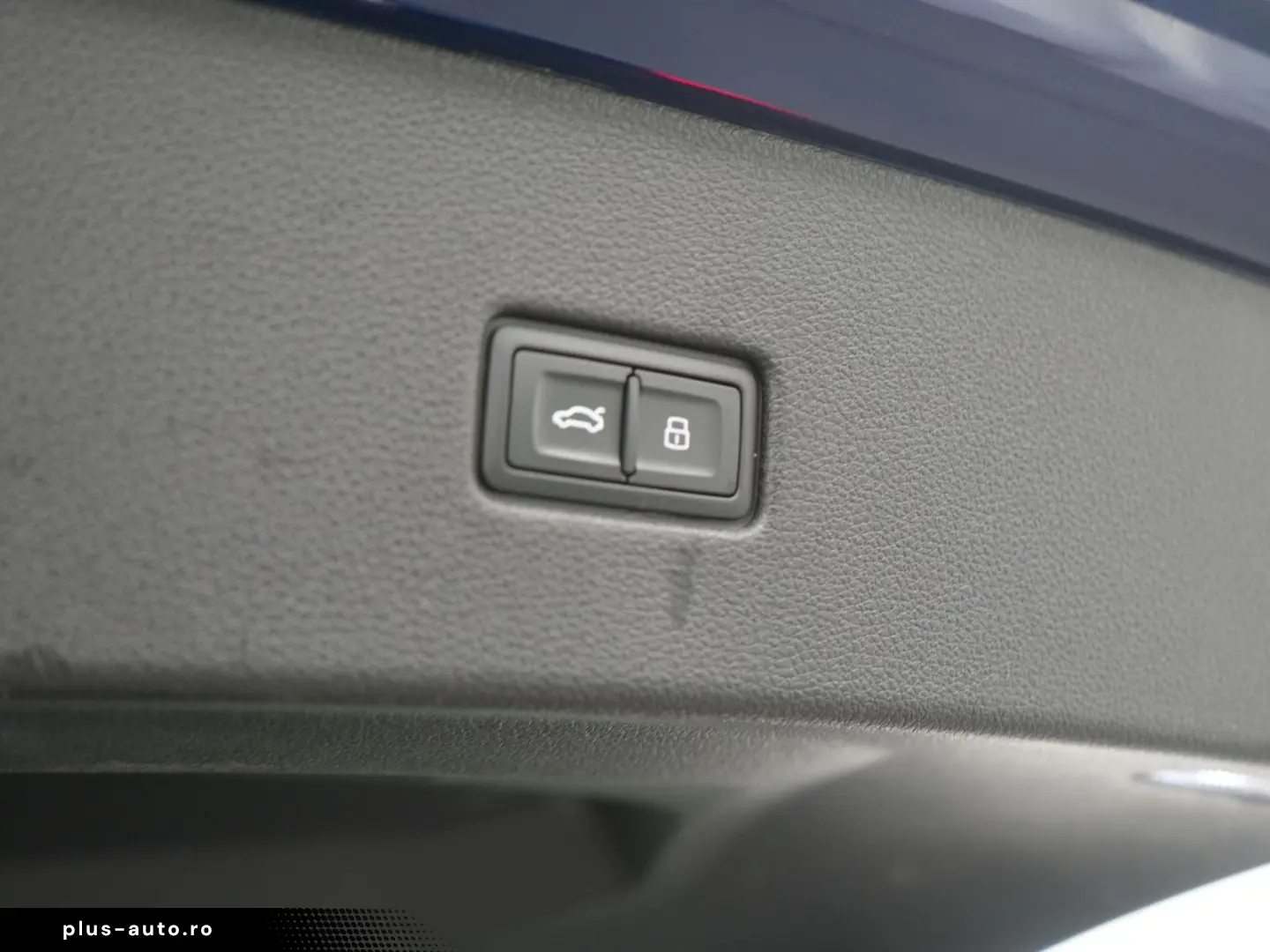 Q8 AHK B&O LEDER NACHTSICHT NAVI SITZBELÜFTUNG