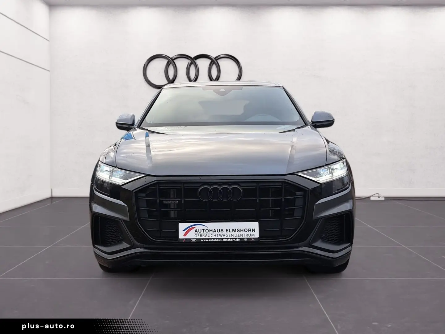 Q8 55 TFSI quattro tiptr. S line PANO AHK KAM 23