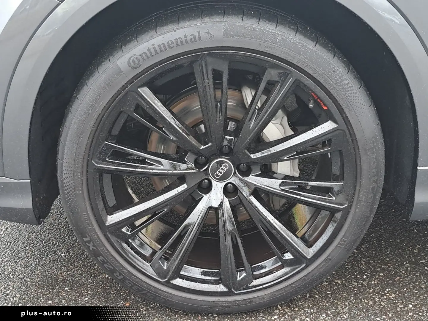 Q8 55 TFSI quattro tiptr. S line PANO AHK KAM 23