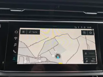 Q8 55 TFSI quattro tiptr. S line PANO AHK KAM 23