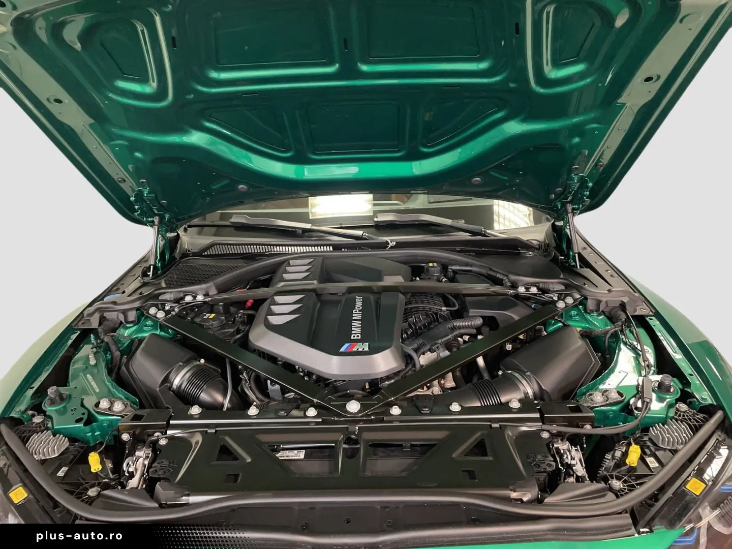 M3 Competition M xDrive Limousine Harman K