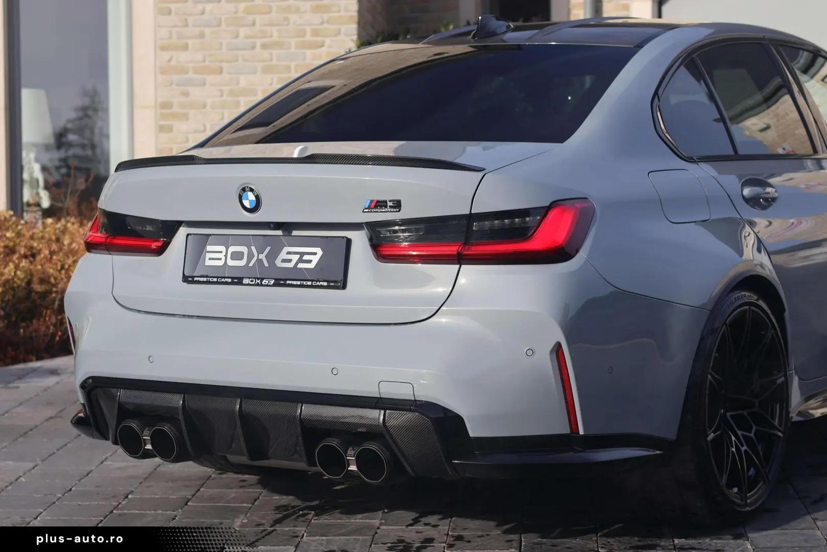 M3 Competition  Akrapovic  Carbon  H K  HUD  360