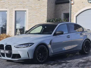 M3 Competition  Akrapovic  Carbon  H K  HUD  360