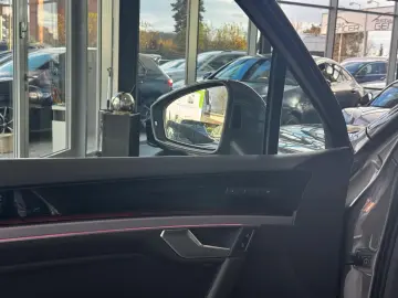 Touareg R-Line 4Motion 3.0 TSI Pano LED Head-Up