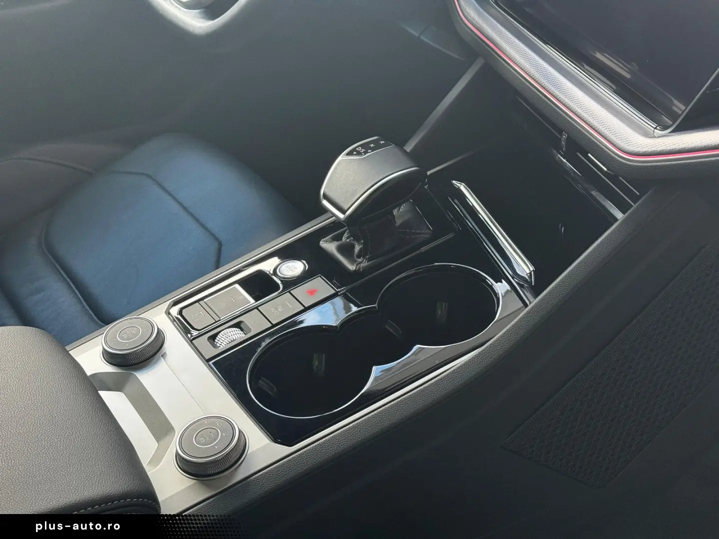 Touareg R-Line 4Motion 3.0 TSI Pano LED Head-Up