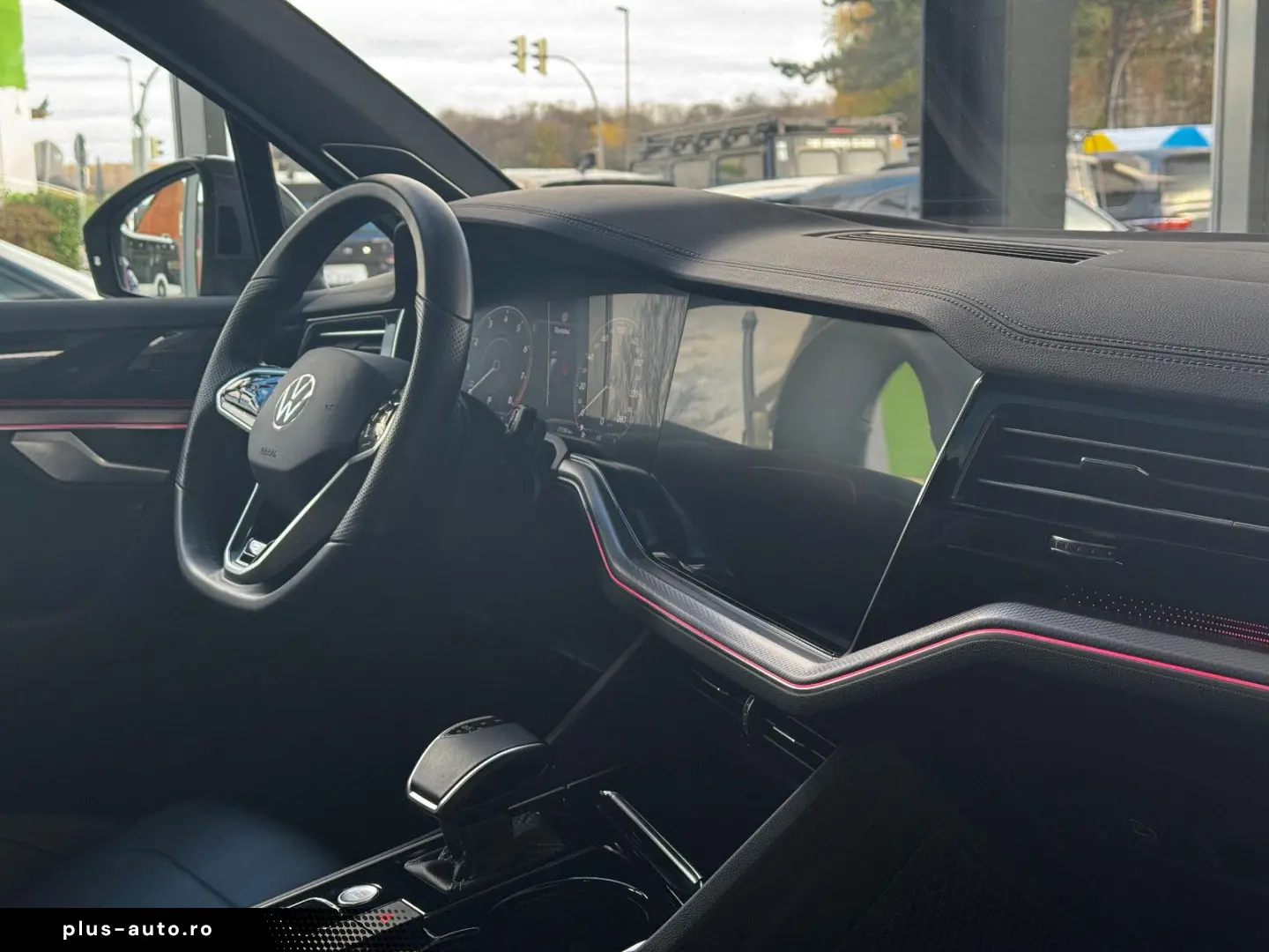 Touareg R-Line 4Motion 3.0 TSI Pano LED Head-Up