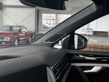 Touareg R-Line 4Motion 3.0 TSI Pano LED Head-Up