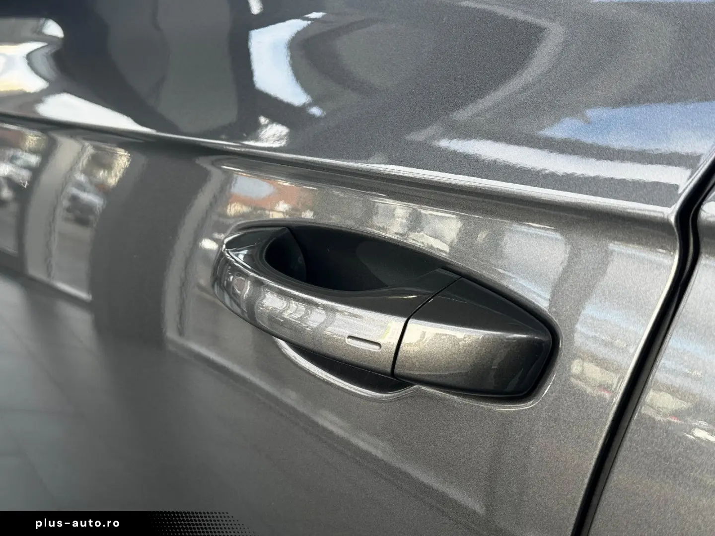 Touareg R-Line 4Motion 3.0 TSI Pano LED Head-Up