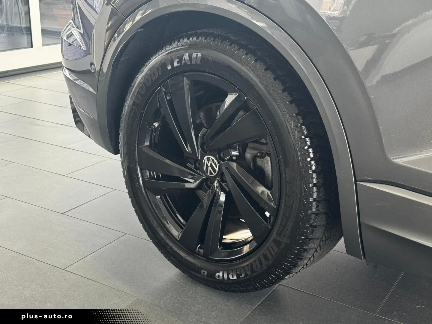 Touareg R-Line 4Motion 3.0 TSI Pano LED Head-Up