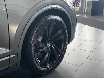 Touareg R-Line 4Motion 3.0 TSI Pano LED Head-Up