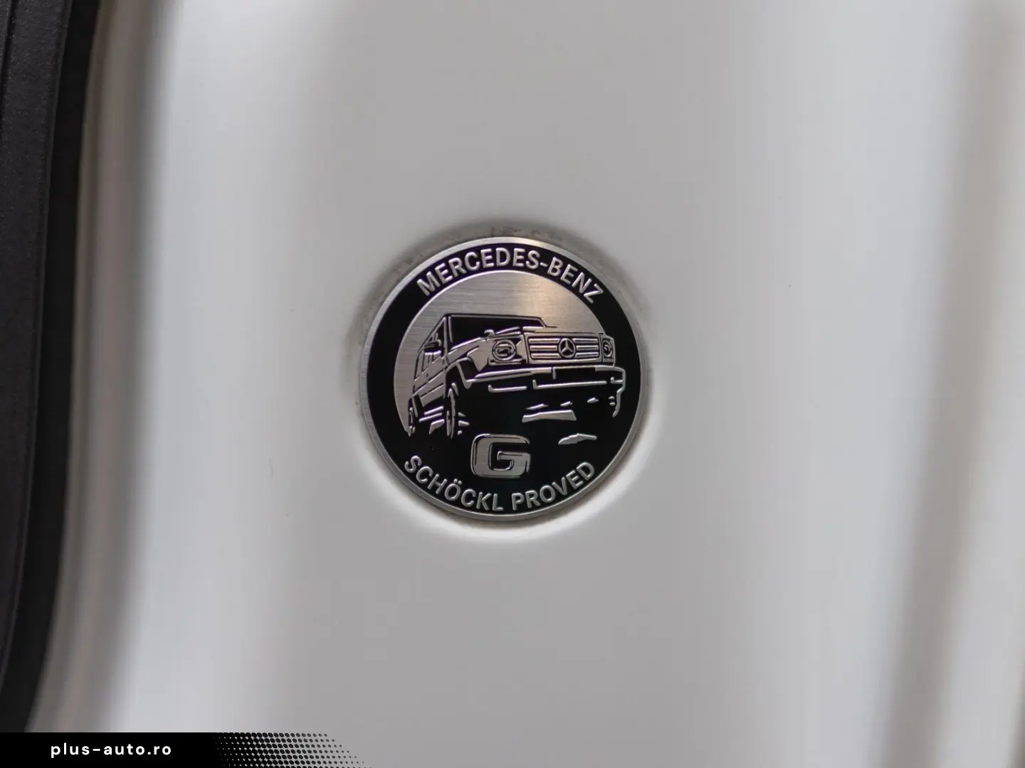 G 63 weiß-magno Fahrwerk NightI II Stdhzg 360