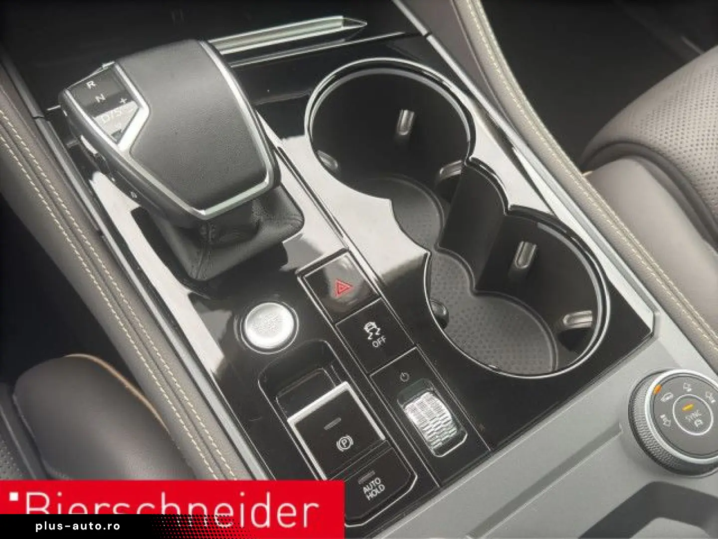 Touareg 3.0 TSI R-Line AHK PANO STAND HuD 360