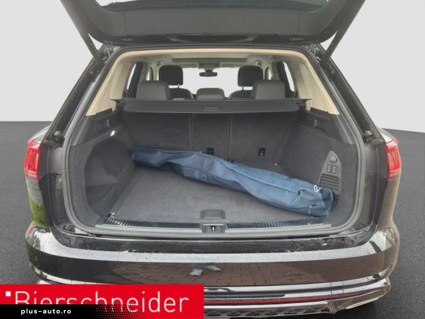 Touareg 3.0 TSI R-Line AHK PANO STAND HuD 360