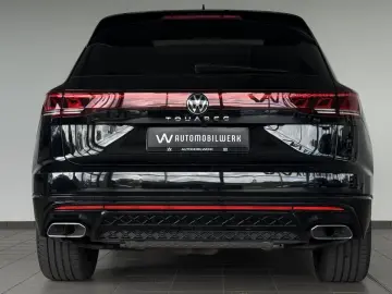 Touareg 3.0 TSI4M R-LINE  PANO  AHK  LUFT  MAS