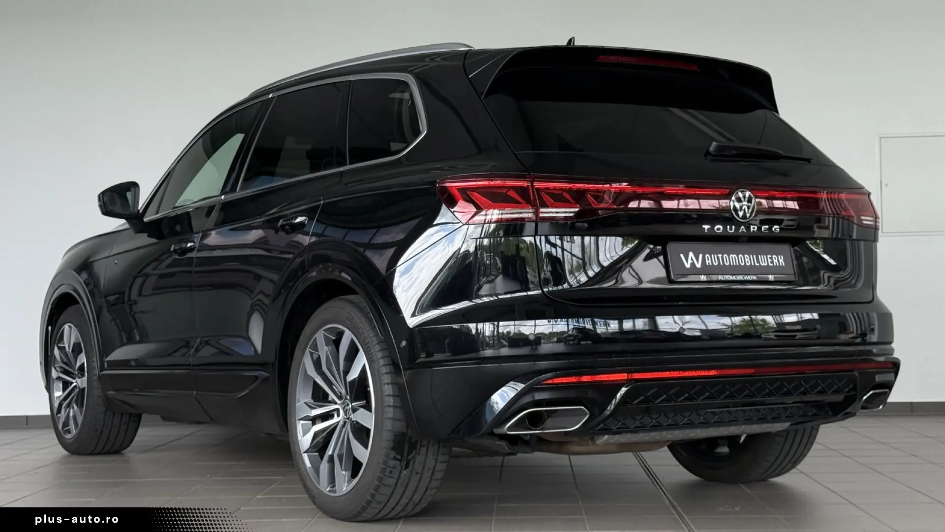 Touareg 3.0 TSI4M R-LINE  PANO  AHK  LUFT  MAS