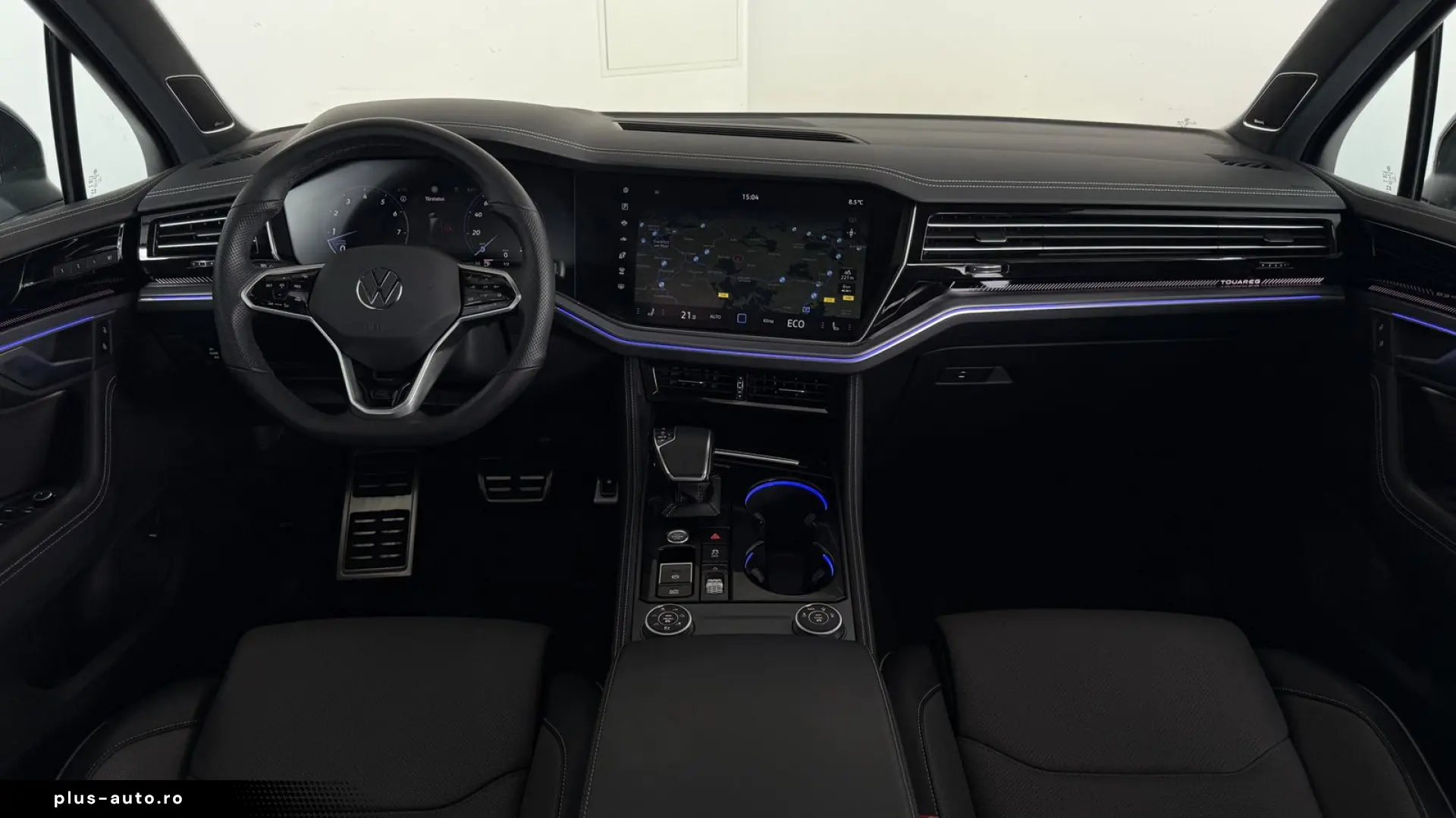 Touareg 3.0 TSI4M R-LINE  PANO  AHK  LUFT  MAS