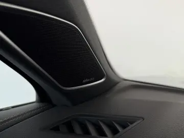 Touareg 3.0 TSI4M R-LINE  PANO  AHK  LUFT  MAS