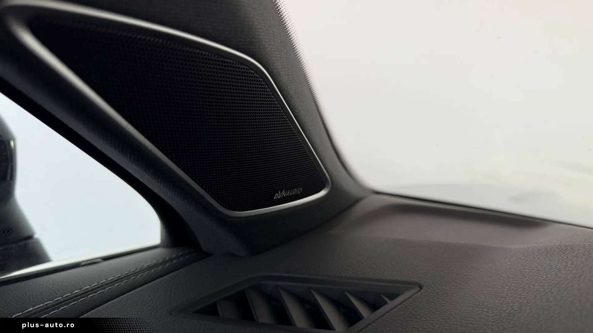 Touareg 3.0 TSI4M R-LINE  PANO  AHK  LUFT  MAS