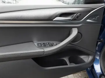 X3 xDrive 20i M-Sport LED W-LAN NAVI SHZ PDC