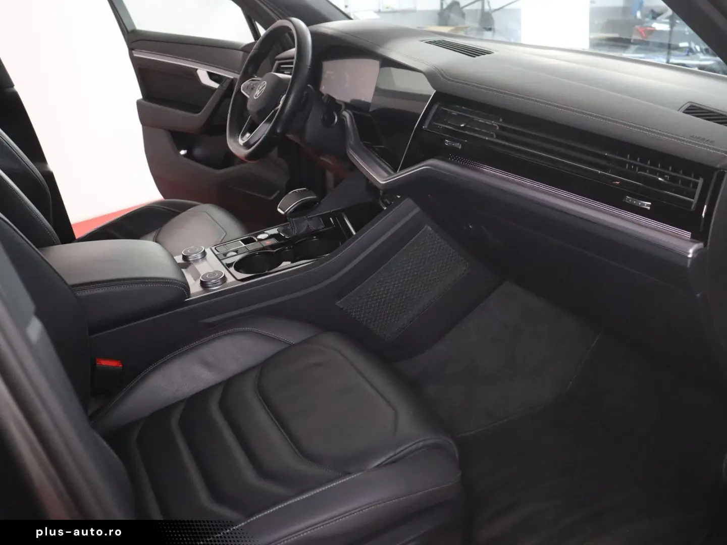 Touareg R-Line Black Style  3.0TSI 546 -ohne Anz