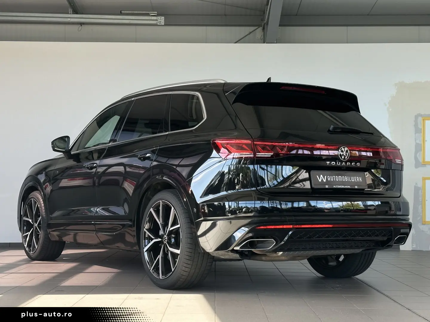 Touareg 3.0 TSI 4M R NACHT MASS SOFT AHK H&U 22