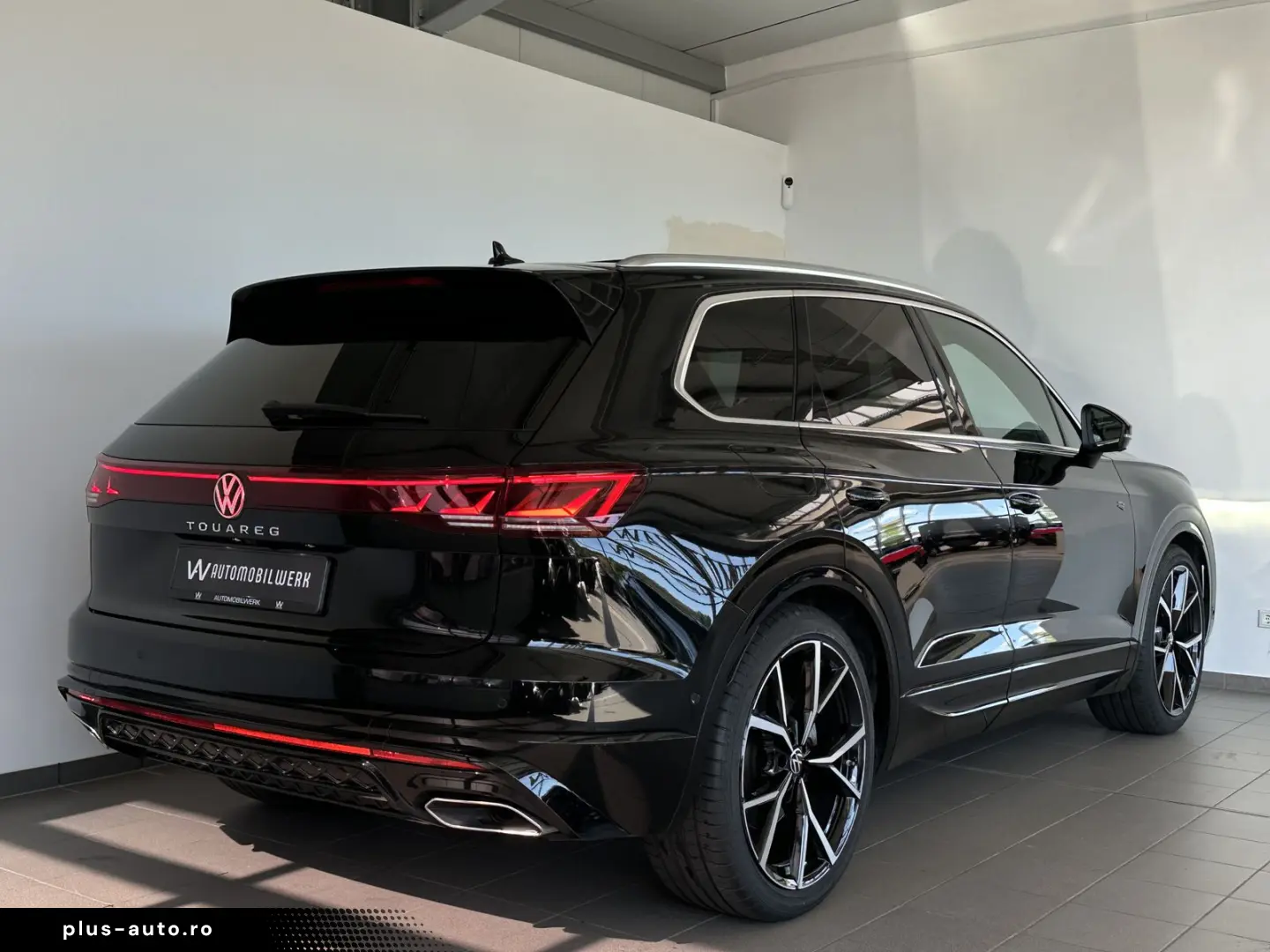 Touareg 3.0 TSI 4M R NACHT MASS SOFT AHK H&U 22