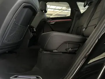 Touareg 3.0 TSI 4M R NACHT MASS SOFT AHK H&U 22