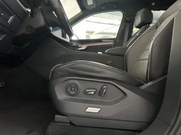 Touareg 3.0 TSI 4M R NACHT MASS SOFT AHK H&U 22