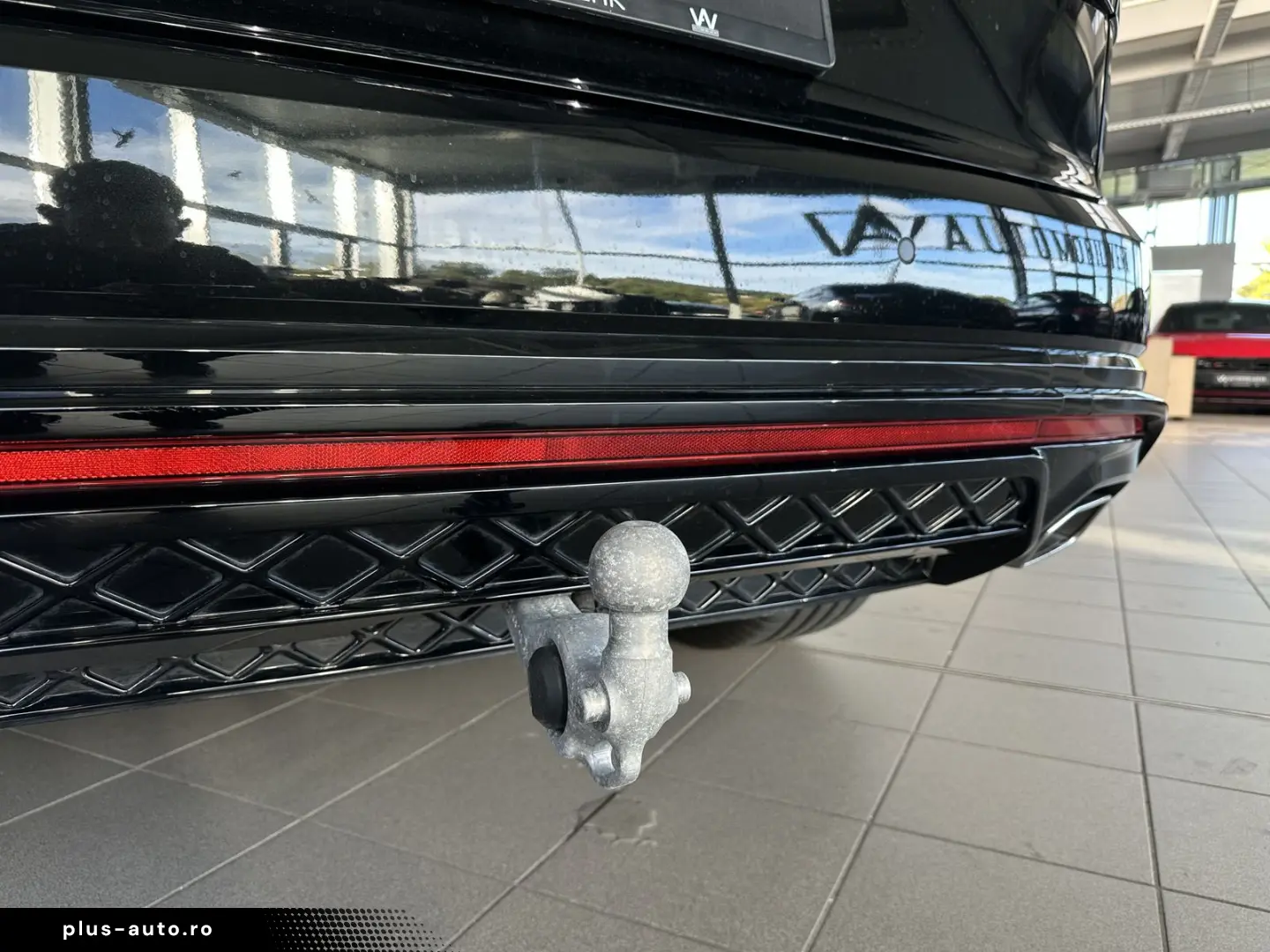 Touareg 3.0 TSI 4M R NACHT MASS SOFT AHK H&U 22