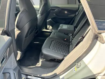 RSQ8 Dynamik  Keramik B&O Pano Soft-Close AHK 23