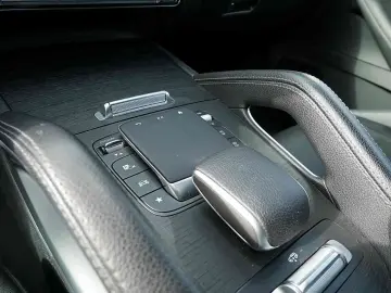 GLE 450 4M AMG PREM. DIST AHK AIRMATIC HUD PANO