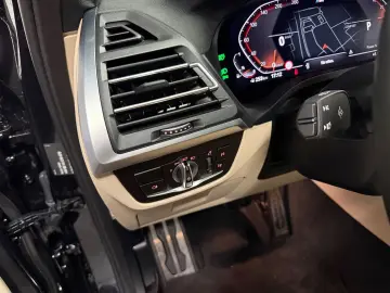 X4xDrive30i M Sport Laser Navi Kamera HiFi Leder