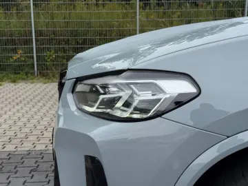 X4 xDrive 20i M-Sport Navi Soundsystem LED ACC E
