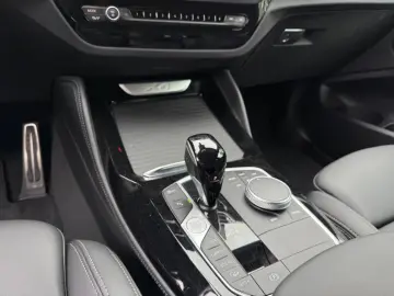 X4 xDrive 20i M-Sport Navi Soundsystem LED ACC E